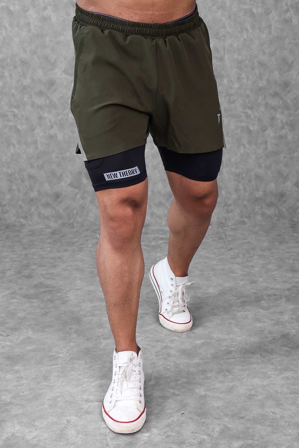 Critical performance Shorts 5 Inch - Olive