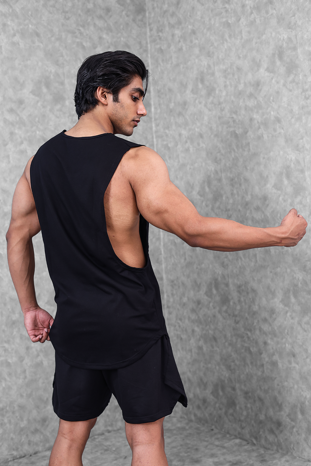 Active Gym Tank Top & Shorts Set- Black