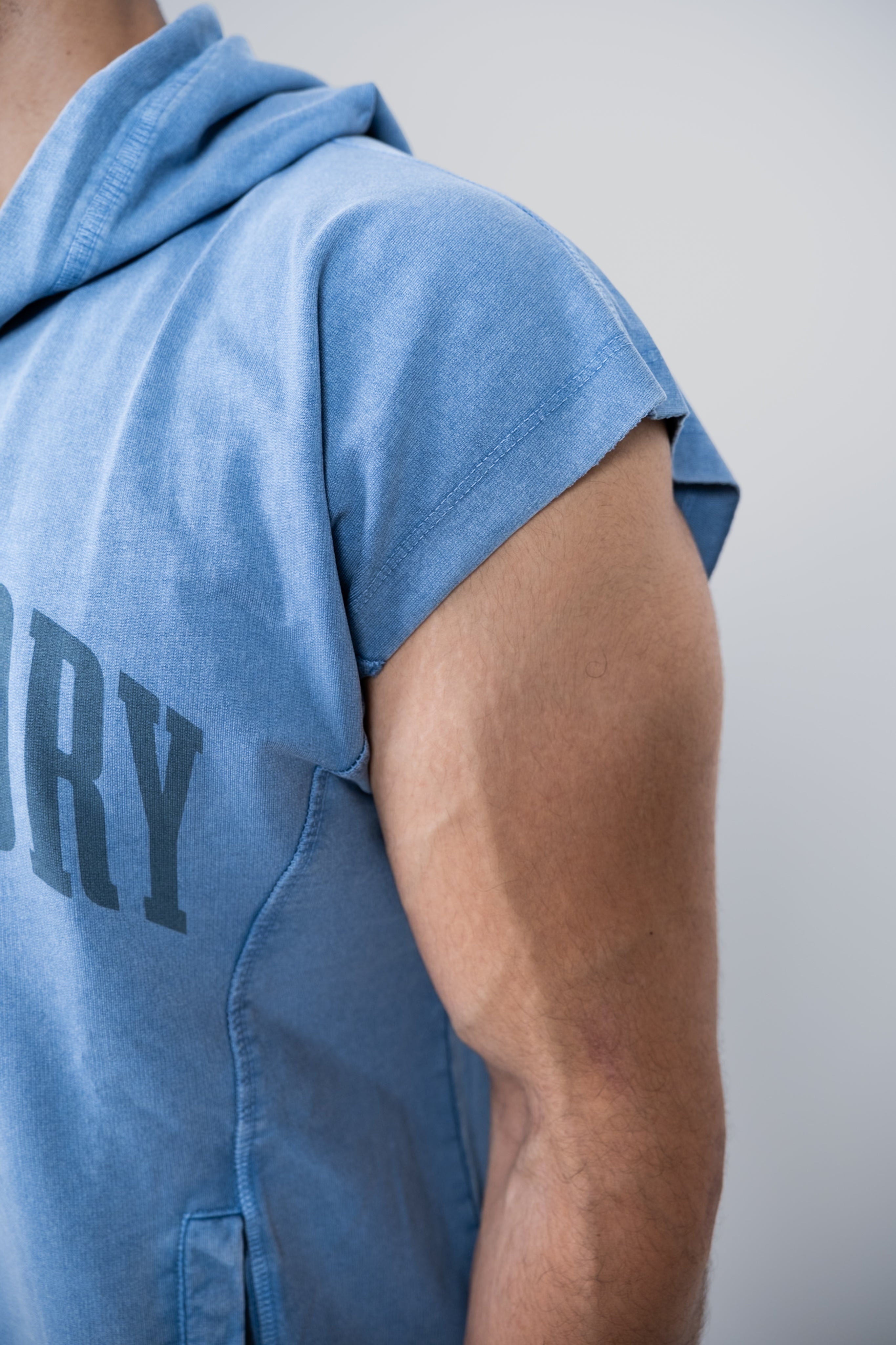 Muscle Up- Washed Sleeveless Zip Hoodie -Titanium Blue