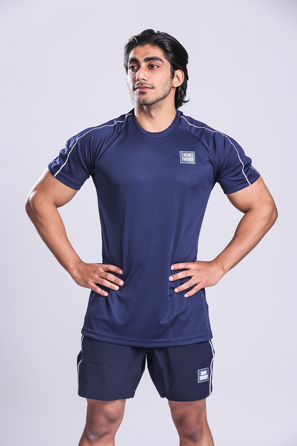 Essential Performance T-shirt- Navy