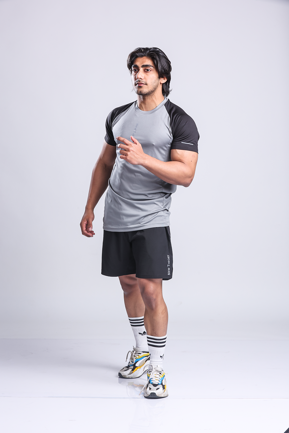 Active Two-tone T-shirt + Shorts set- Grey/Black & Black