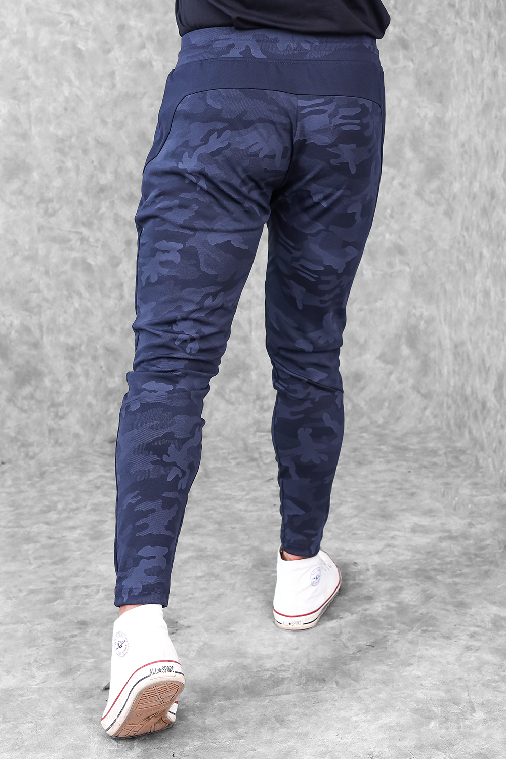 Alphalete top joggers camo