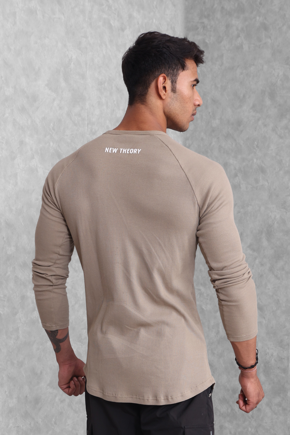 Muscle Up- Ribbed Henley T-shirts - Beige