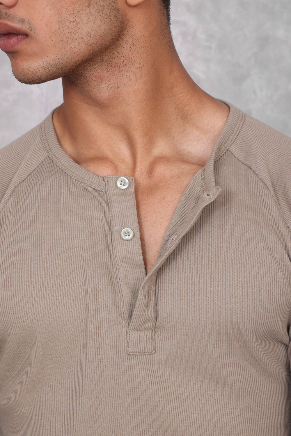 Muscle Up- Ribbed Henley T-shirts - Beige