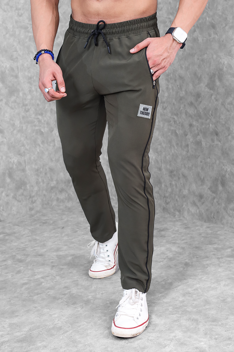 LUXE LÉGER Track Pants oliva main image 1